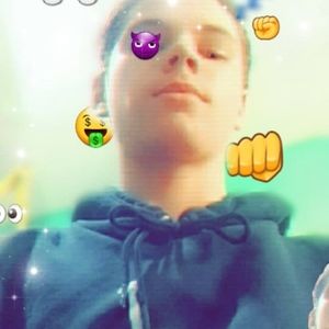 Meet your Posher, Adam